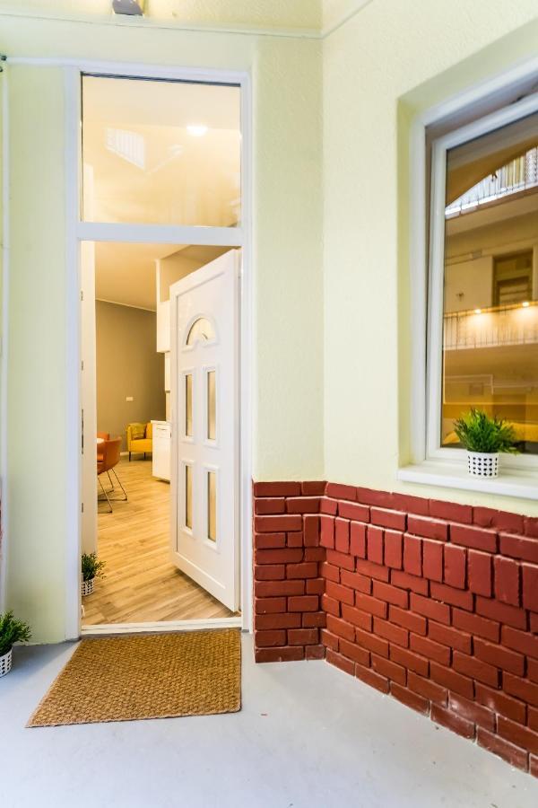 Orangehomes Klauzal Apartments Budapeste Exterior foto